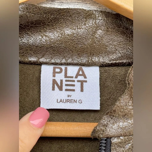 PLANET By LAUREN G VEGAN LEATHER CUT OUT METALLIC JACKET LARGE /1 - Picture 14 of 16